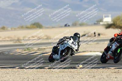 media/Dec-06-2025-CVMA (Sat) [[4a896cc04c]]/Race 8- Formula 40 MW and LW/